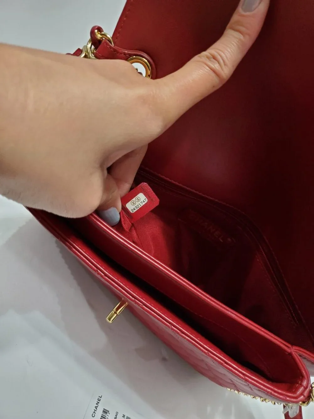 Chanel Unchained Red Leather Messenger Crossbody Flap Bag-NO DUST BAG